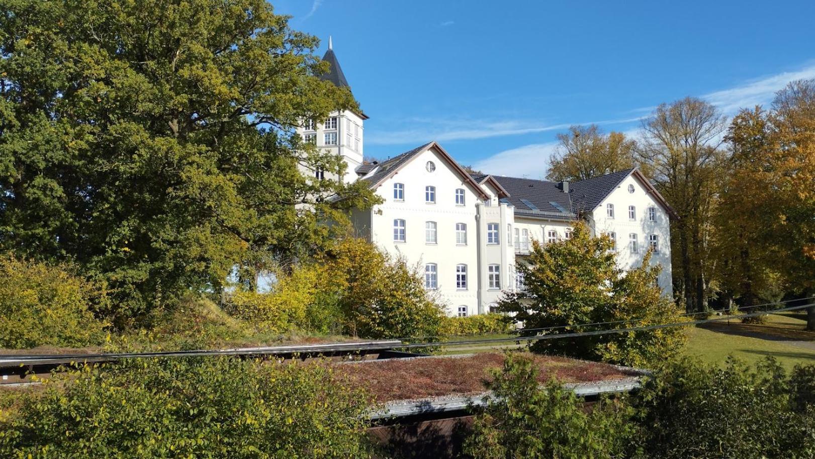 Inspektorenhaus Am Jagdschloss Mit Meerblick Hohen Niendorf Εξωτερικό φωτογραφία